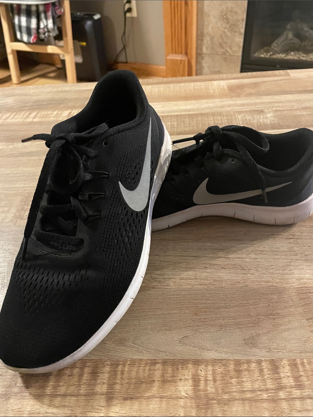 Nike Boys Black Athletic Shoes with White Swoosh